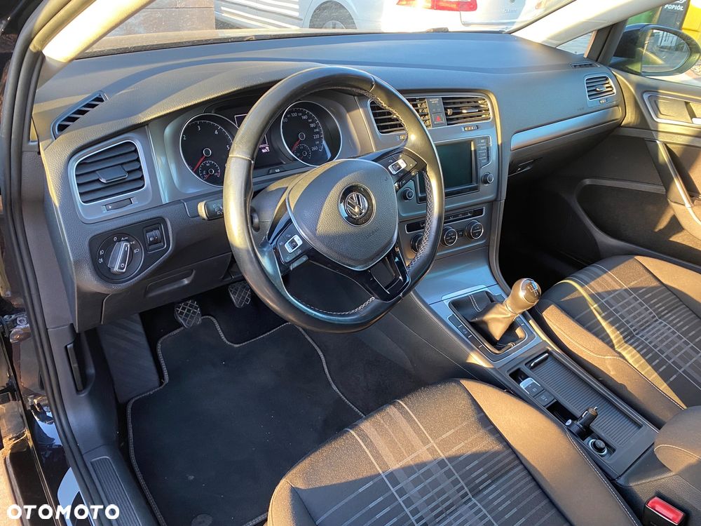 Volkswagen Golf 1.6 TDI BlueMotion Technology Lounge - 7