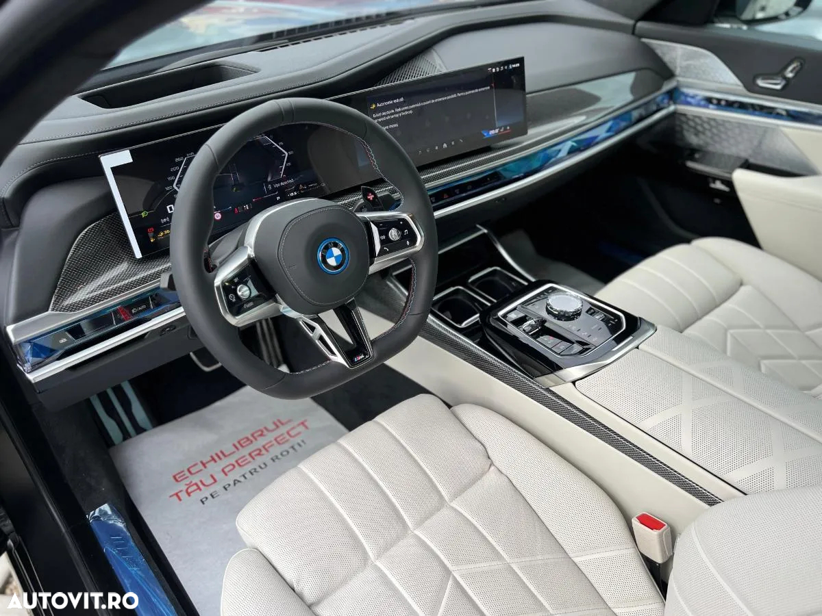 BMW M7 M760e xDrive - 20