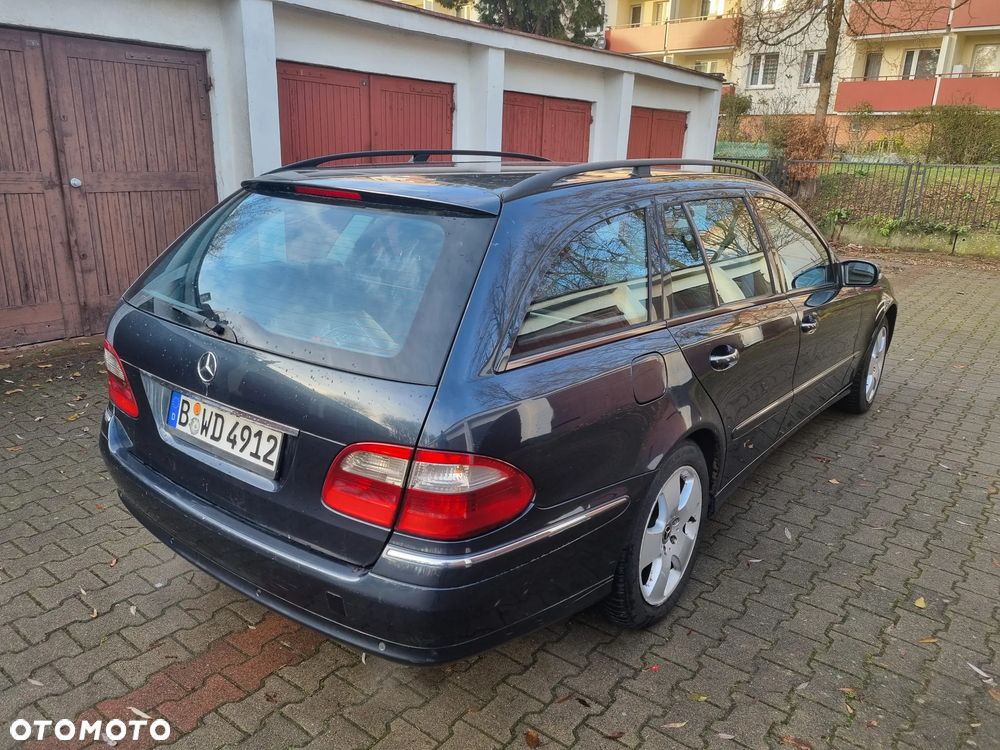 Mercedes-Benz Klasa E - 9