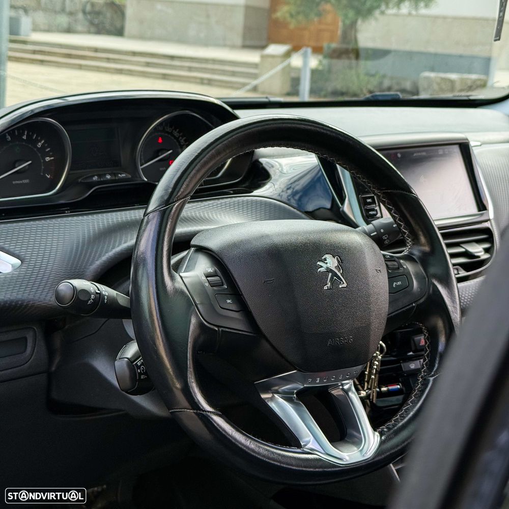 Peugeot 2008 PureTech 110 Stop&Start Allure - 8