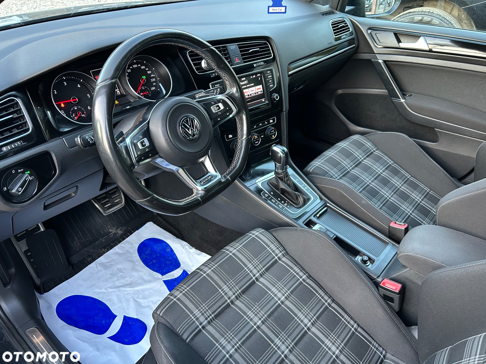 Volkswagen Golf GTD (BlueMotion Technology) DSG - 12