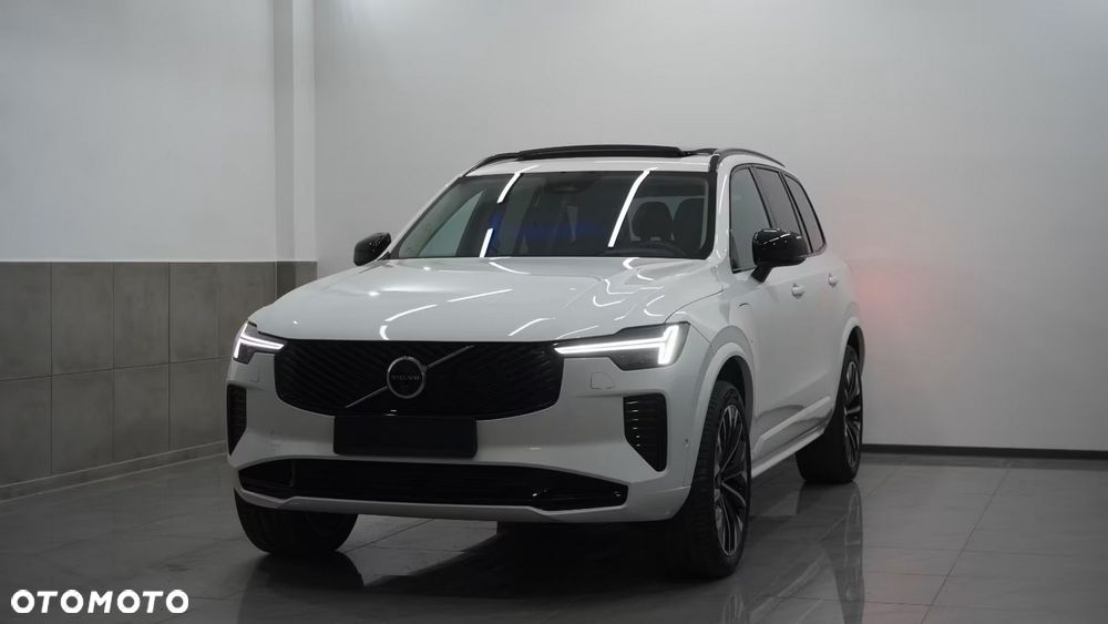 Volvo XC 90 T8 AWD Plus Dark - 2