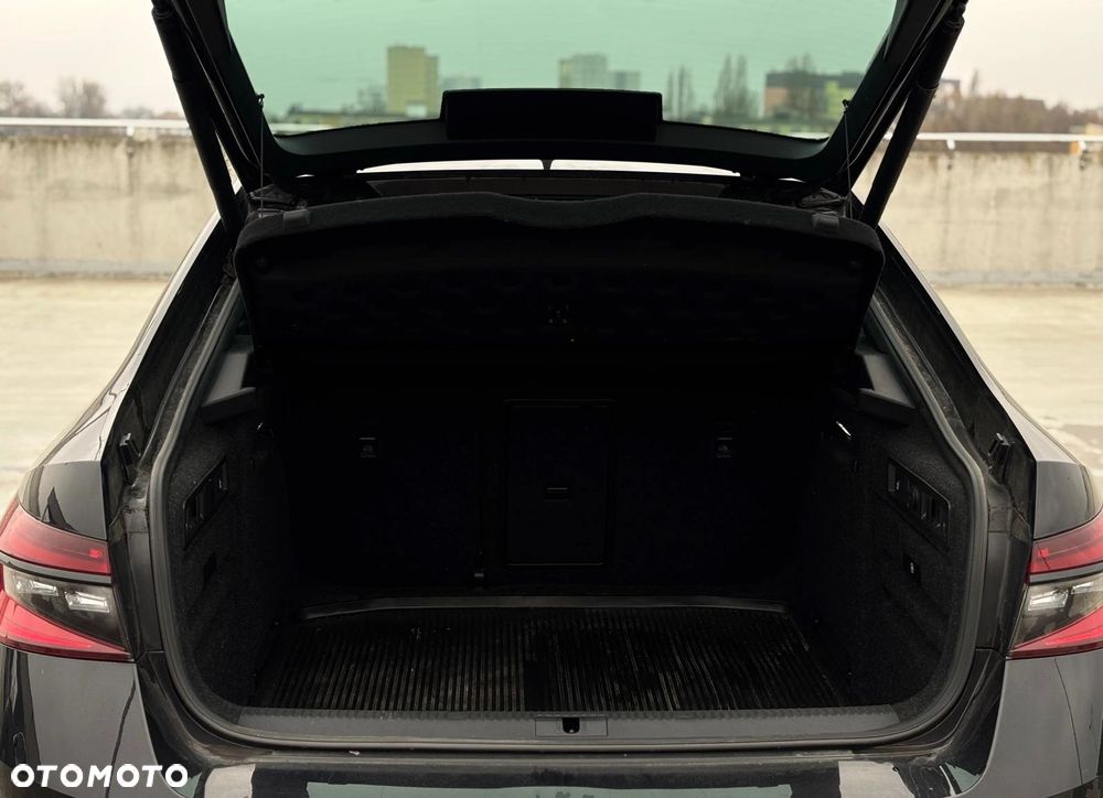 Skoda Superb 2.0 TSI Sportline DSG - 10