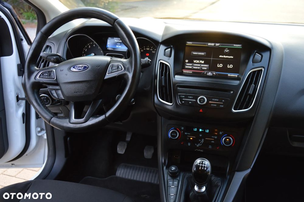 Ford Focus 1.0 EcoBoost Gold X (Edition) - 17