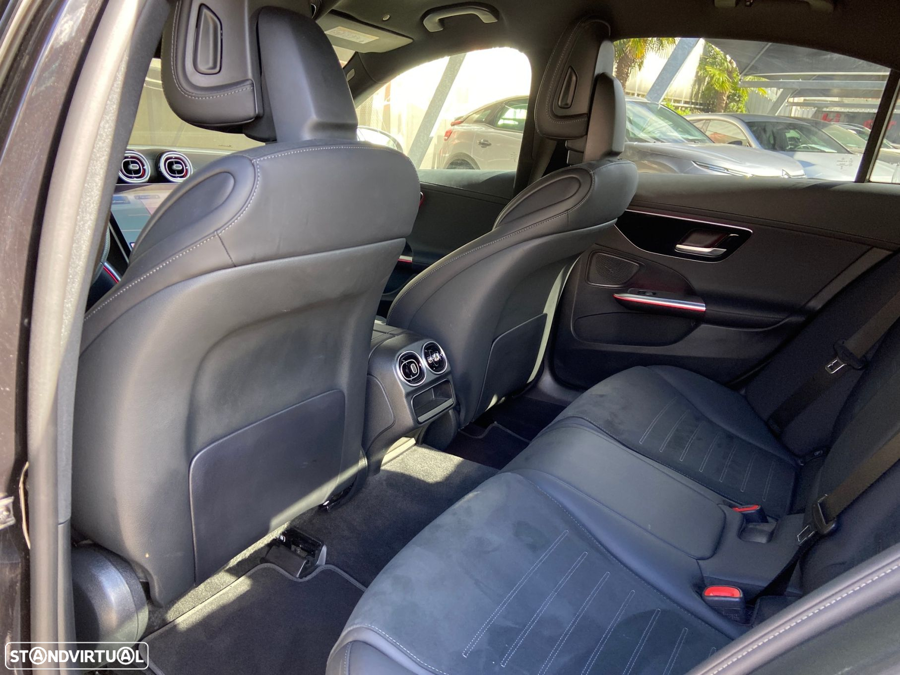Mercedes-Benz C 300 e AMG Line - 48