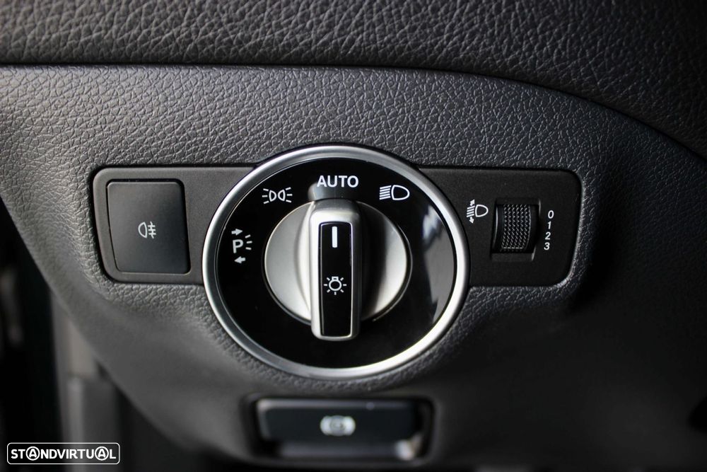 Mercedes-Benz GLA 180 CDi - 16