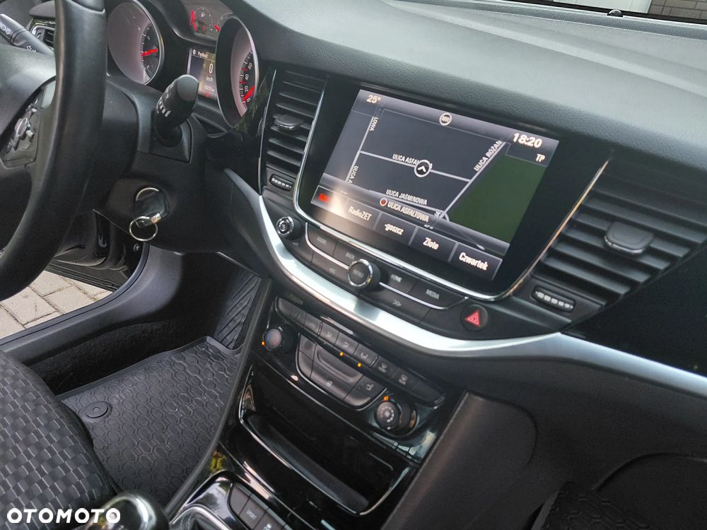Opel Astra 1.4 Turbo Sports Tourer 120 Jahre - 13