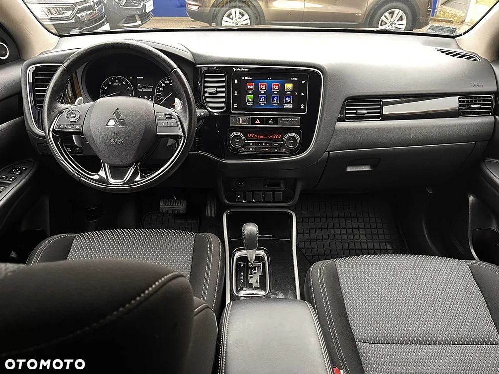Mitsubishi Outlander 2.0 Intense + 4WD CVT - 15