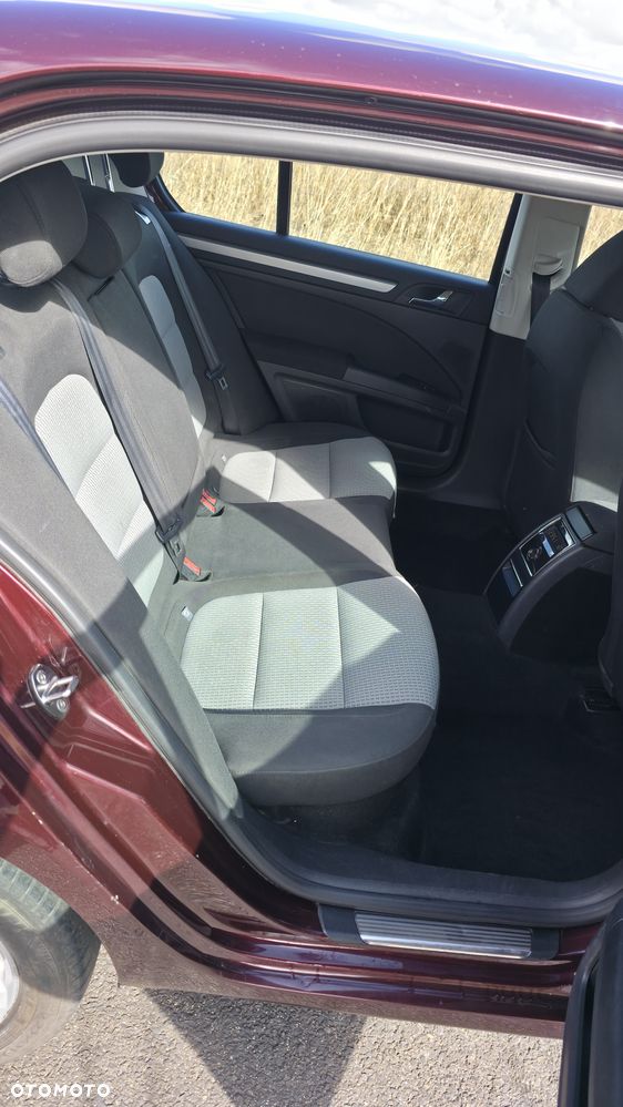 Skoda Superb 2.0 TDI Exclusive - 11