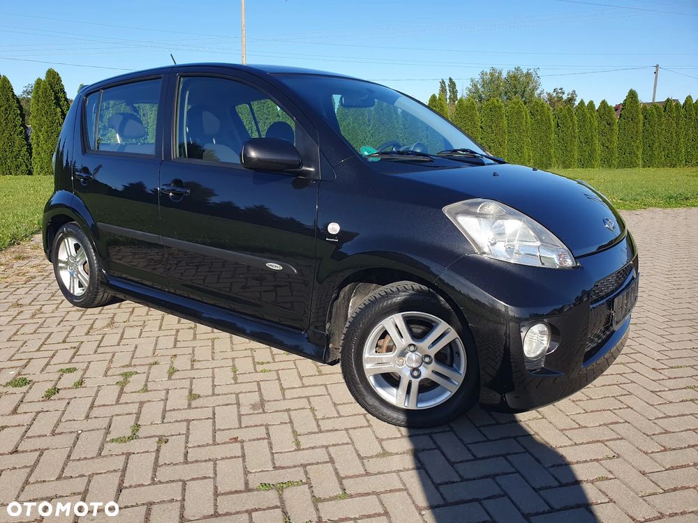 Daihatsu Sirion 1.3 - 6