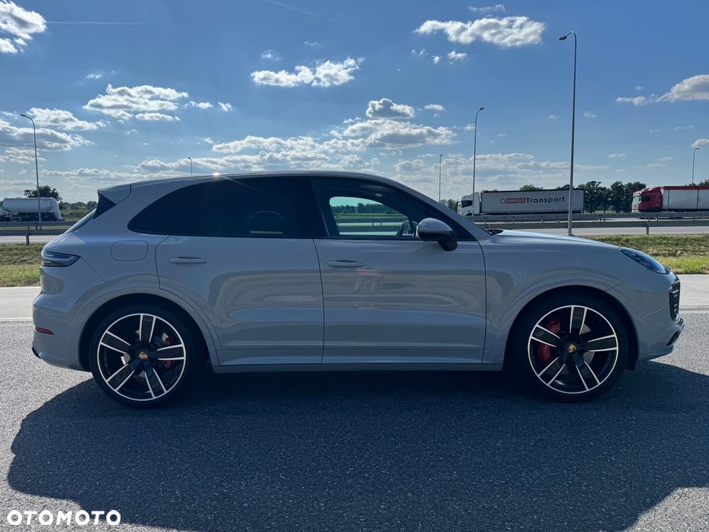 Porsche Cayenne GTS Tiptronic S - 8
