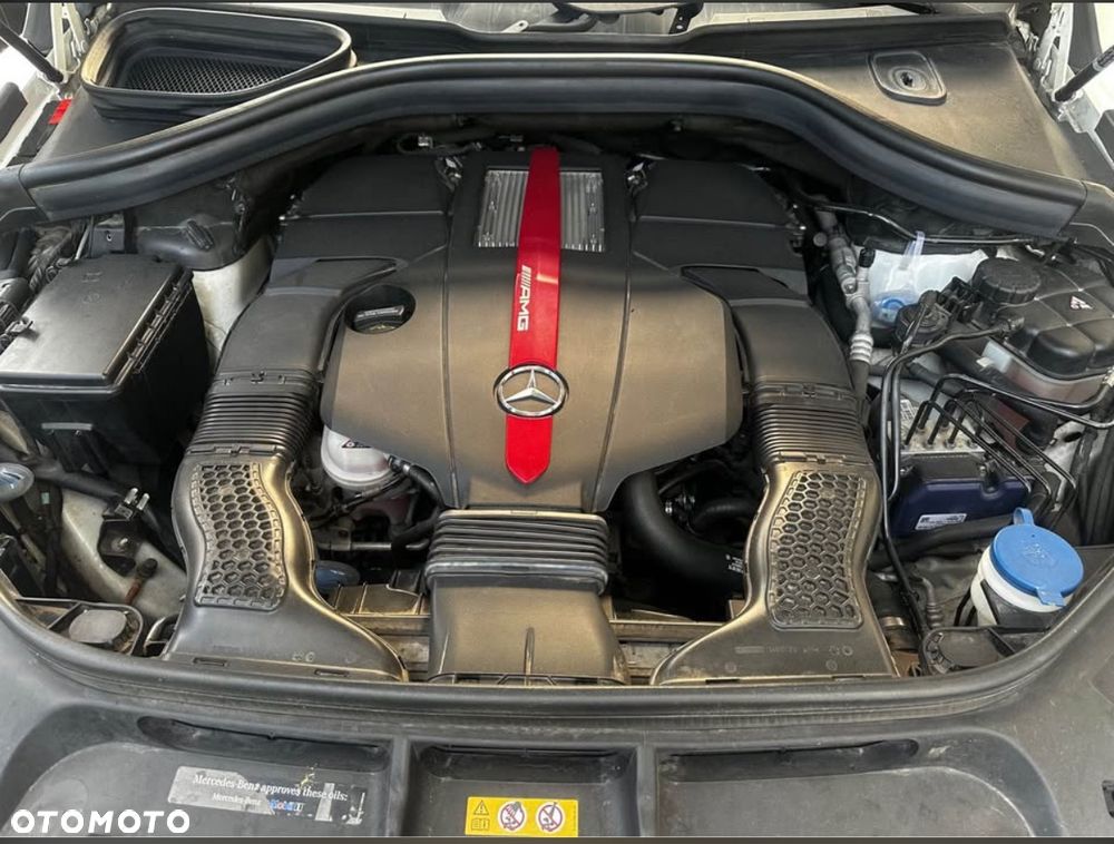 Mercedes-Benz GLE 450 AMG 4-Matic - 4