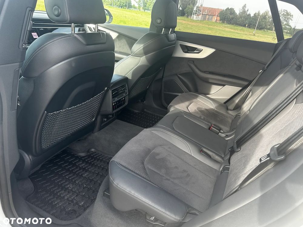 Audi Q8 50 TDI mHEV Quattro Tiptronic - 16