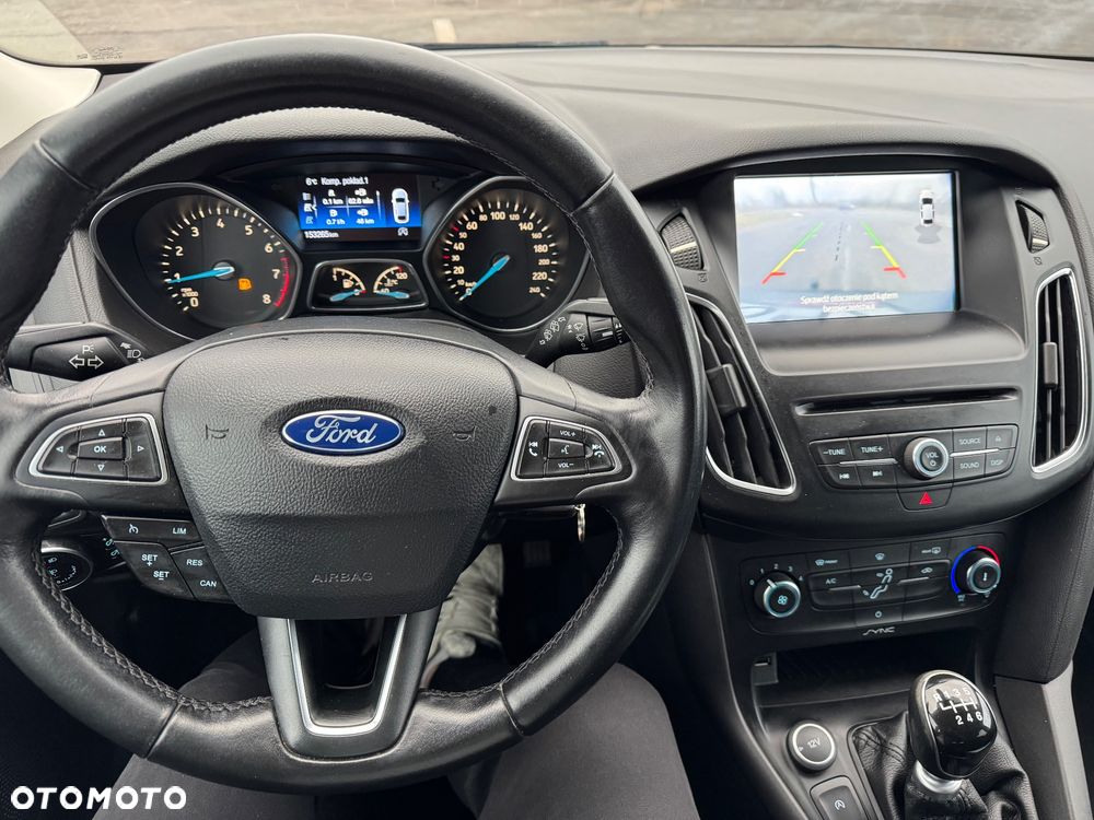 Ford Focus 1.0 EcoBoost Titanium - 8