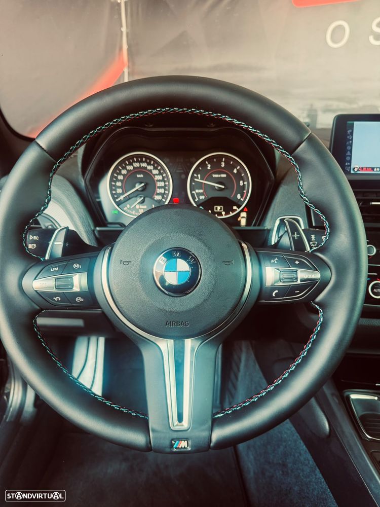 BMW 118 dA Pack M - 12