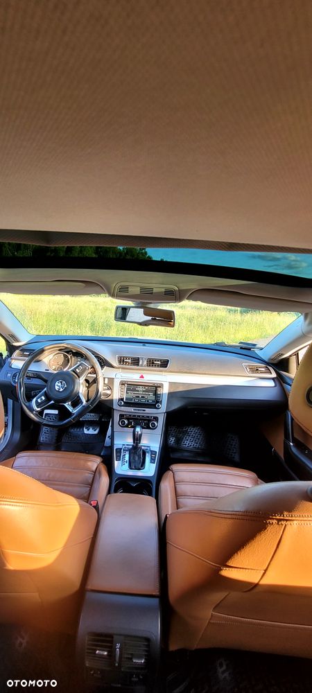 Volkswagen Passat 2.0 TDI DPF Sportline DSG - 9