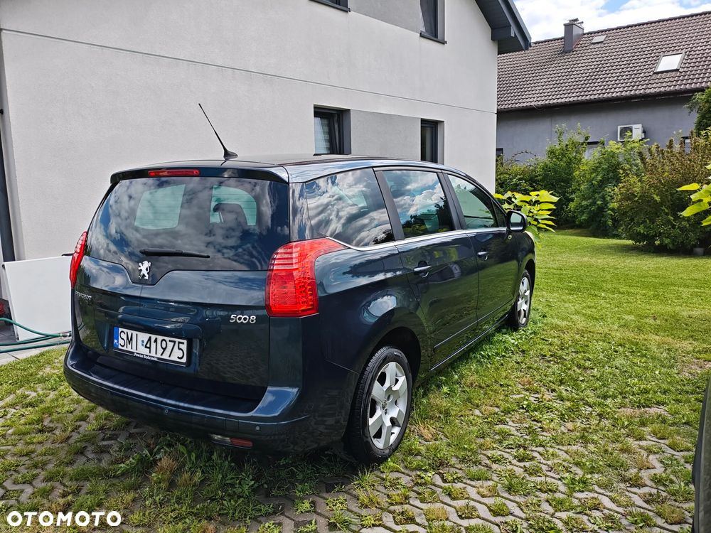 Peugeot 5008 1.6 Access - 2