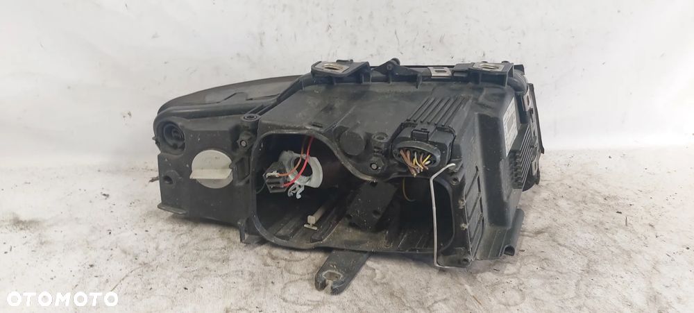.  PRZOD PRZEDNIA LAMPA LEWA AUDI A4 B6 CABRIO - 5