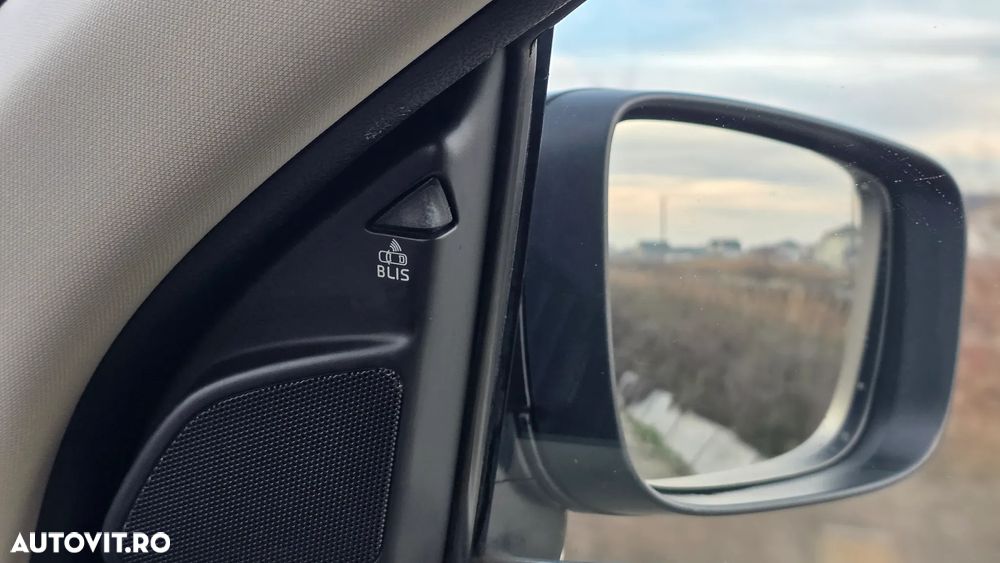 Volvo XC 60 D5 AWD - 34