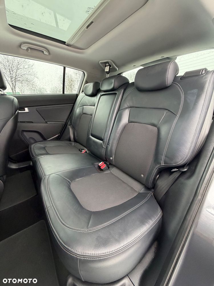 Kia Sportage 2.0 CVVT 4WD Spirit - 25