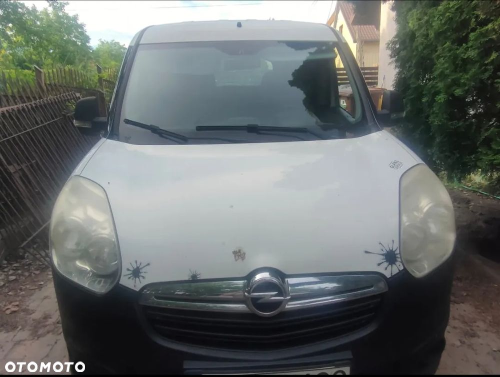 Opel COMBO - 4