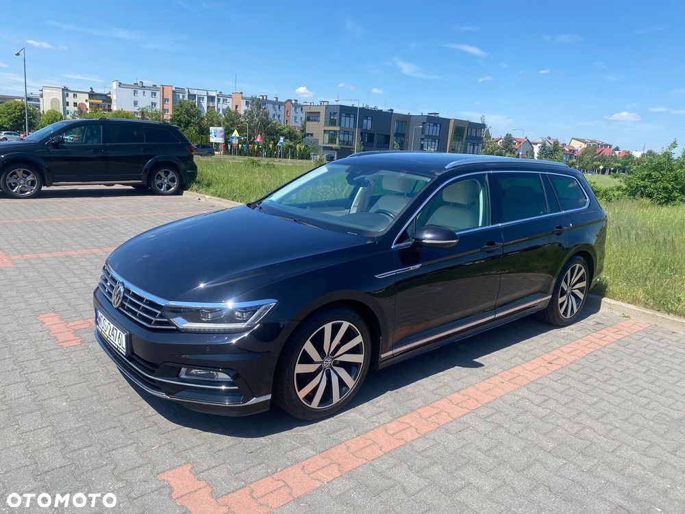 Volkswagen Passat 2.0 TDI (BlueMotion Technology) DSG Highline - 1