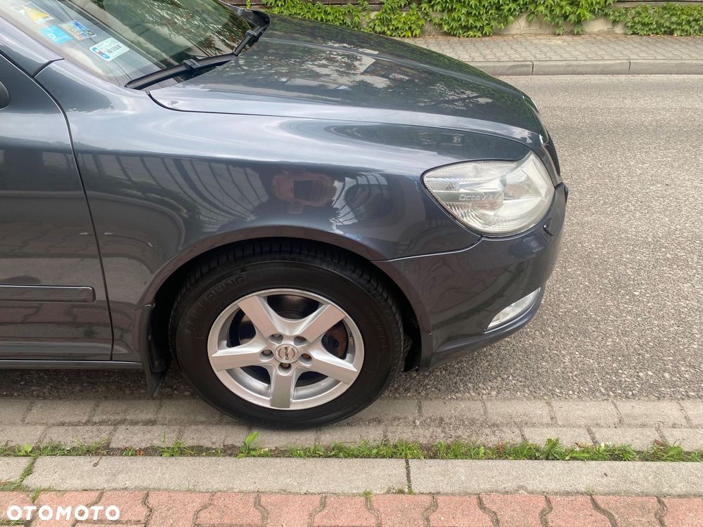 Skoda Octavia 2012 photo 4
