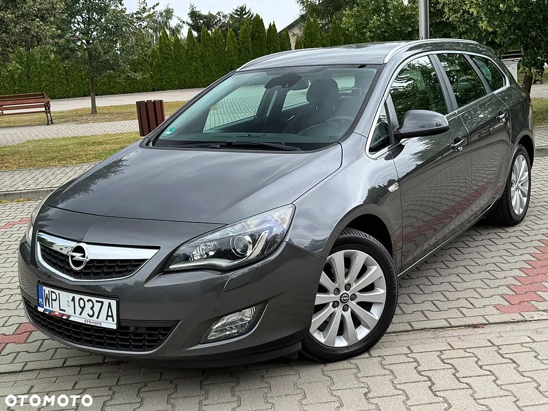 Opel Astra 1.4 Turbo Cosmo - 1