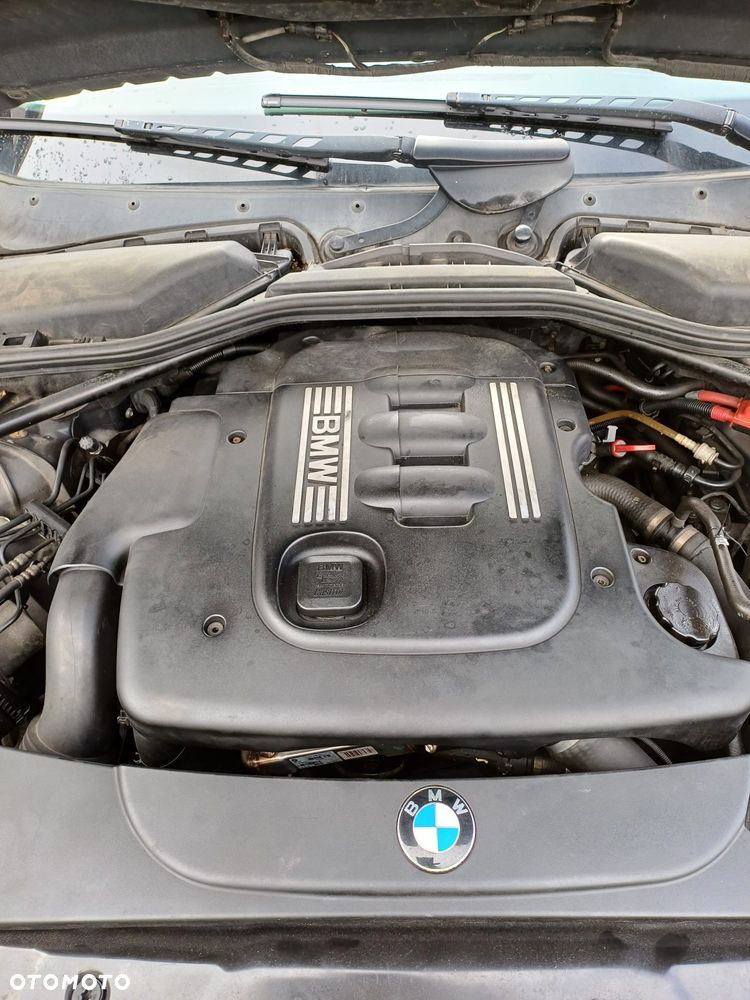 BMW Seria 5 520d - 15