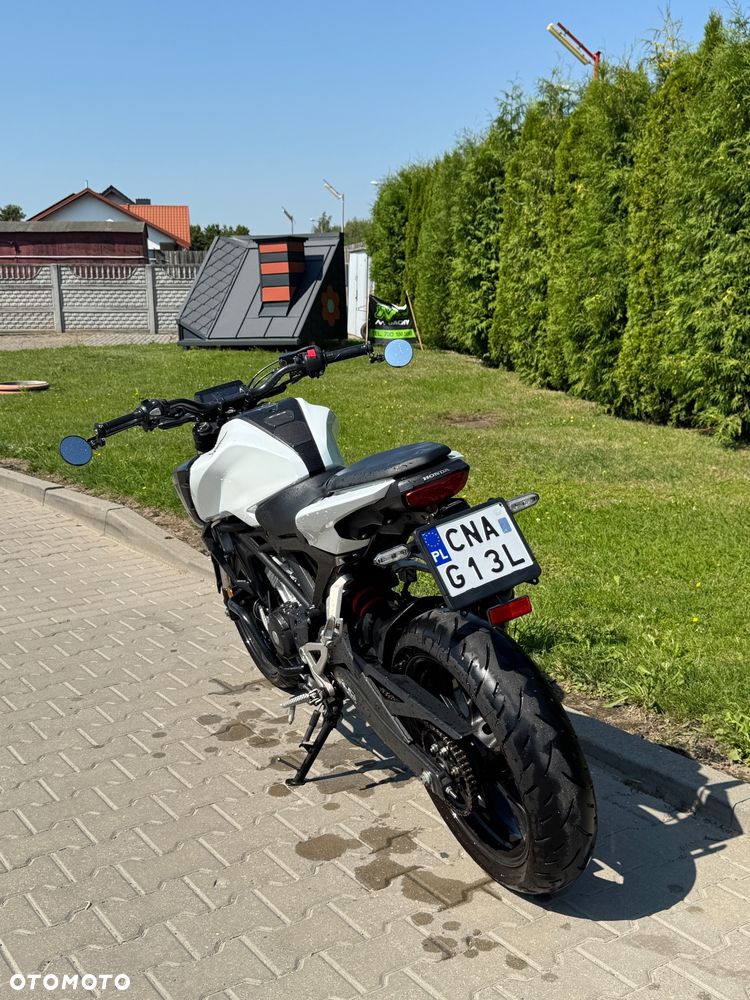 Honda CB - 10