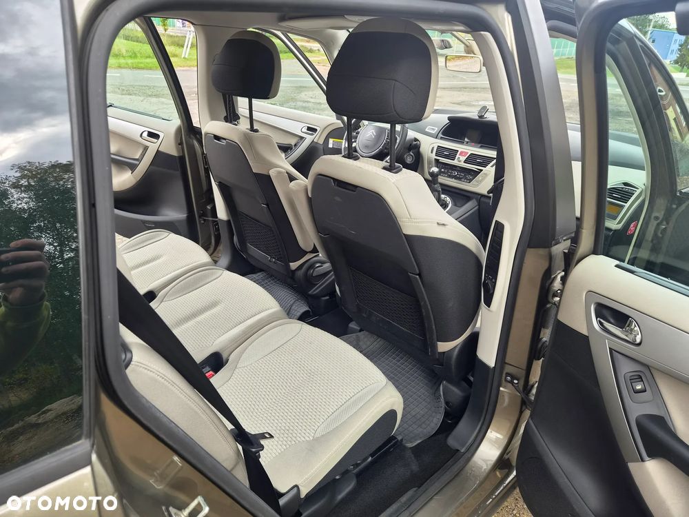 Citroën C4 Grand Picasso - 17