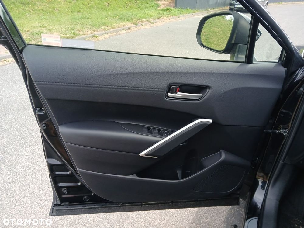 Toyota Corolla Cross - 41