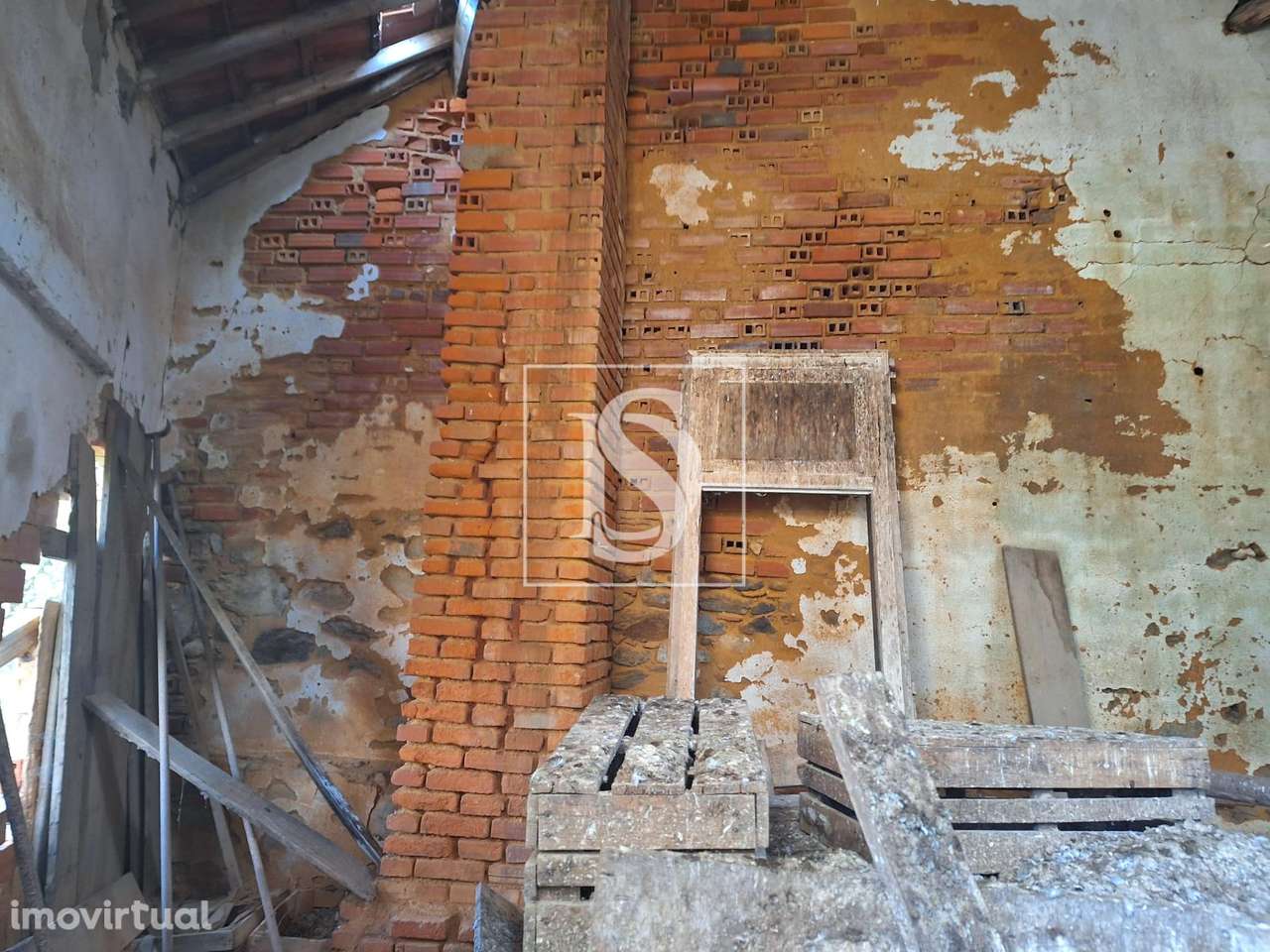 Moradia para Restaurar T1 Venda em Chamusca e Pinheiro Grande,Chamusca - Grande imagem: 5/10