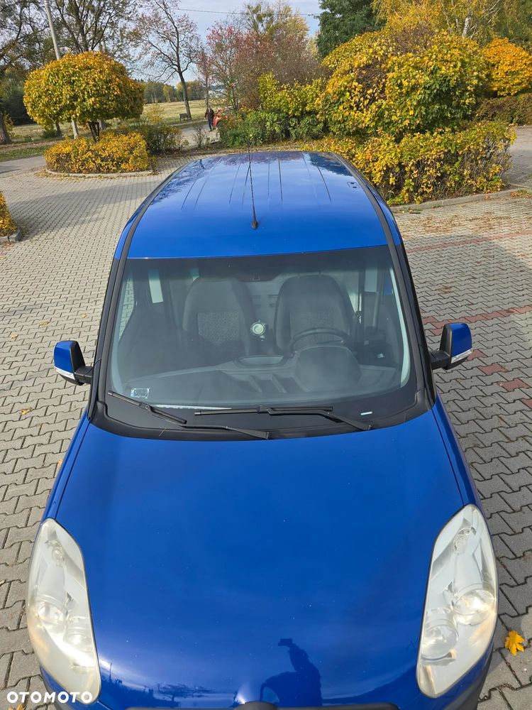 Fiat Doblo 2010 photo 5
