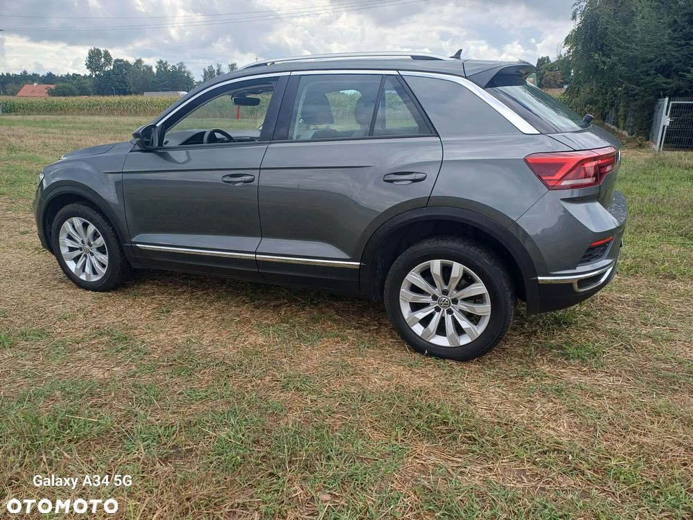Volkswagen T-Roc - 6