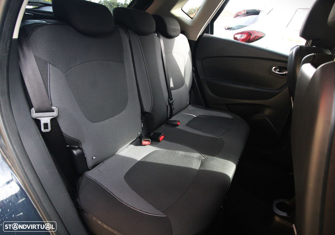 Renault Captur 1.2 TCe Initiale Paris EDC - 25