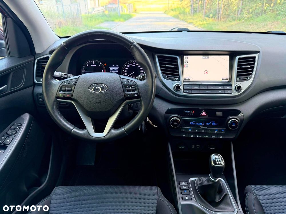 Hyundai Tucson blue 1.7 CRDi 2WD Advantage - 16