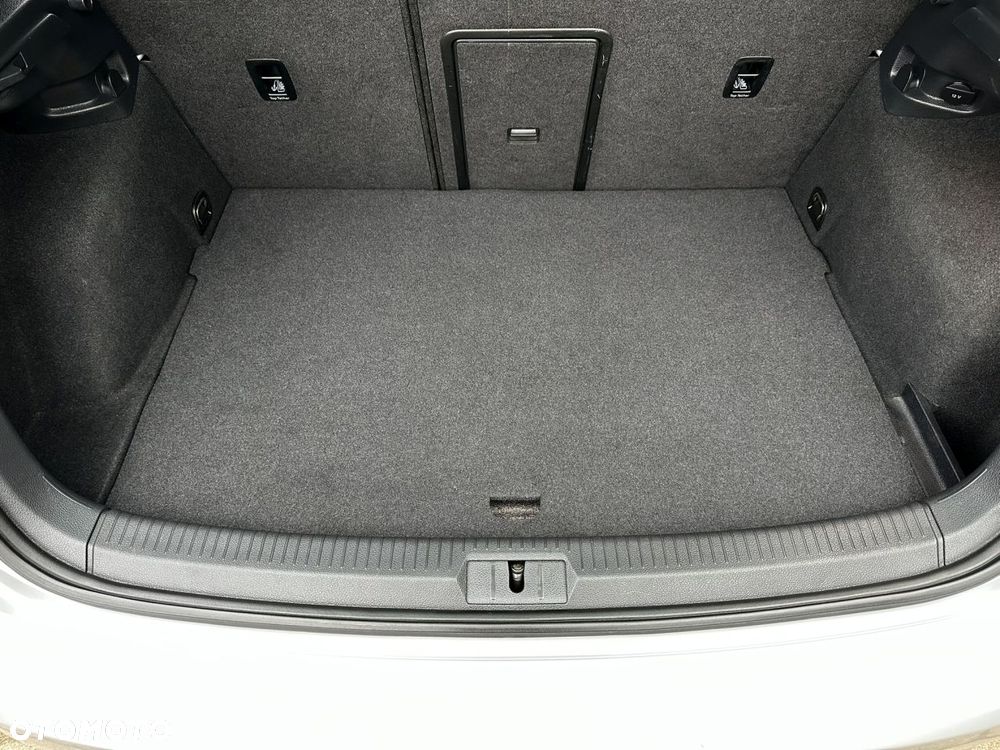 Volkswagen Golf 1.4 GTE Plug-In-Hybrid DSG - 13