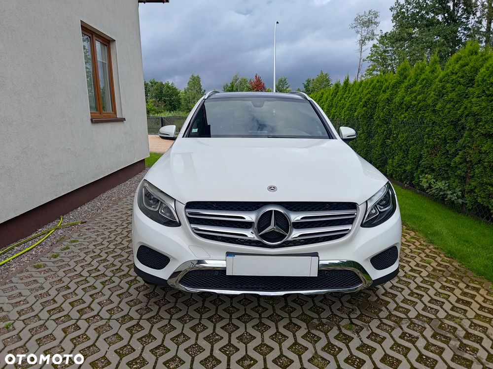 Mercedes-Benz GLC - 2
