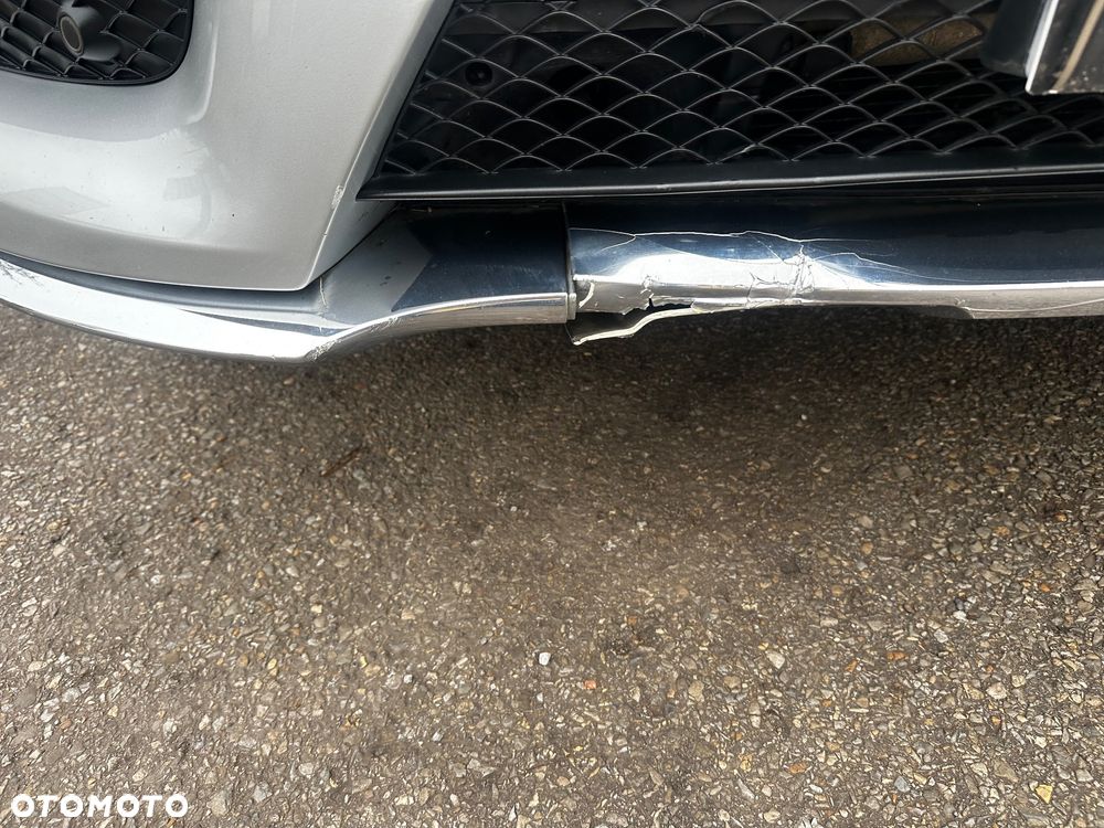 Mercedes-Benz GLE 250 d 4Matic 9G-TRONIC AMG Line - 24