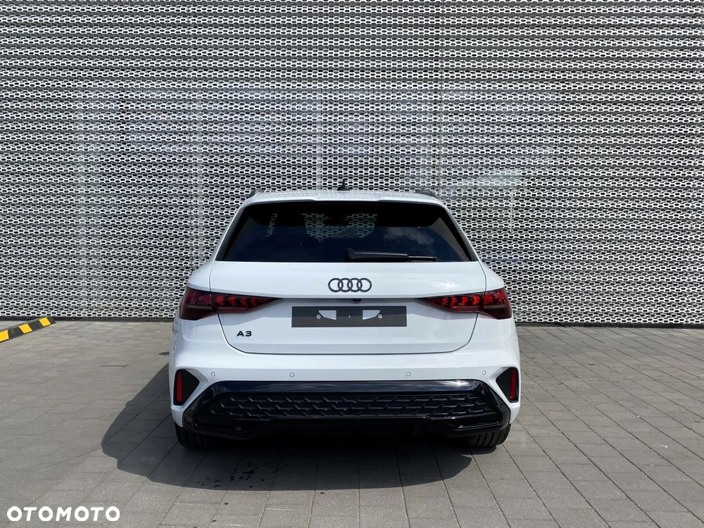 Audi A3 Sportback - 7