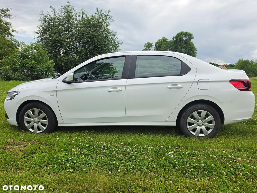 Peugeot 301 1.6 BlueHDi Active - 4