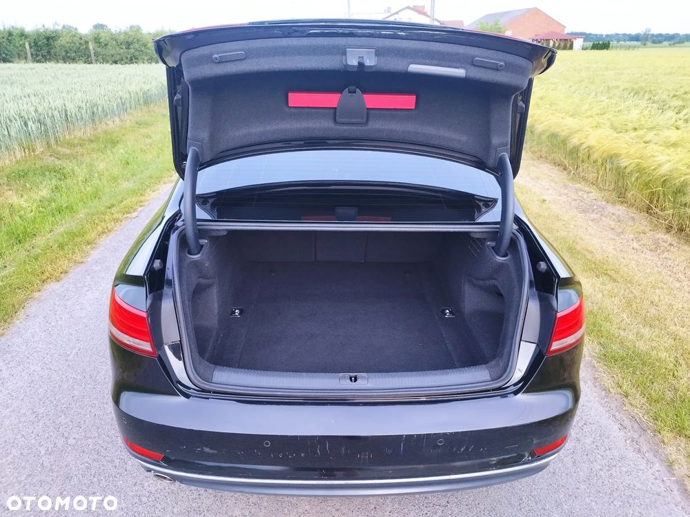 Audi A4 Limousine 2.0 TDI DPF clean diesel Ambiente - 22