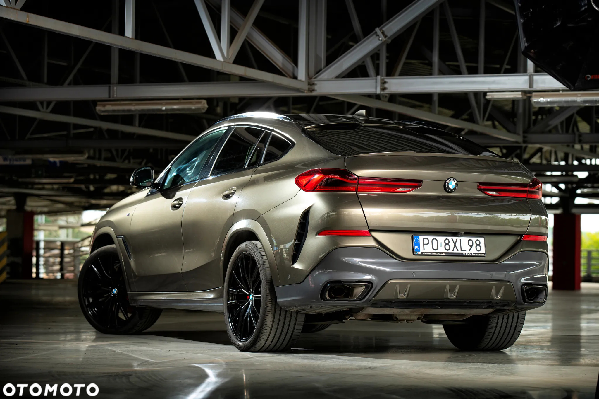 BMW X6 xDrive40i - 13