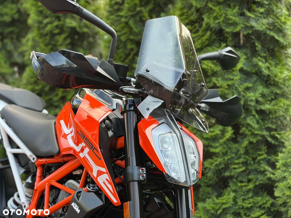KTM Duke - 11