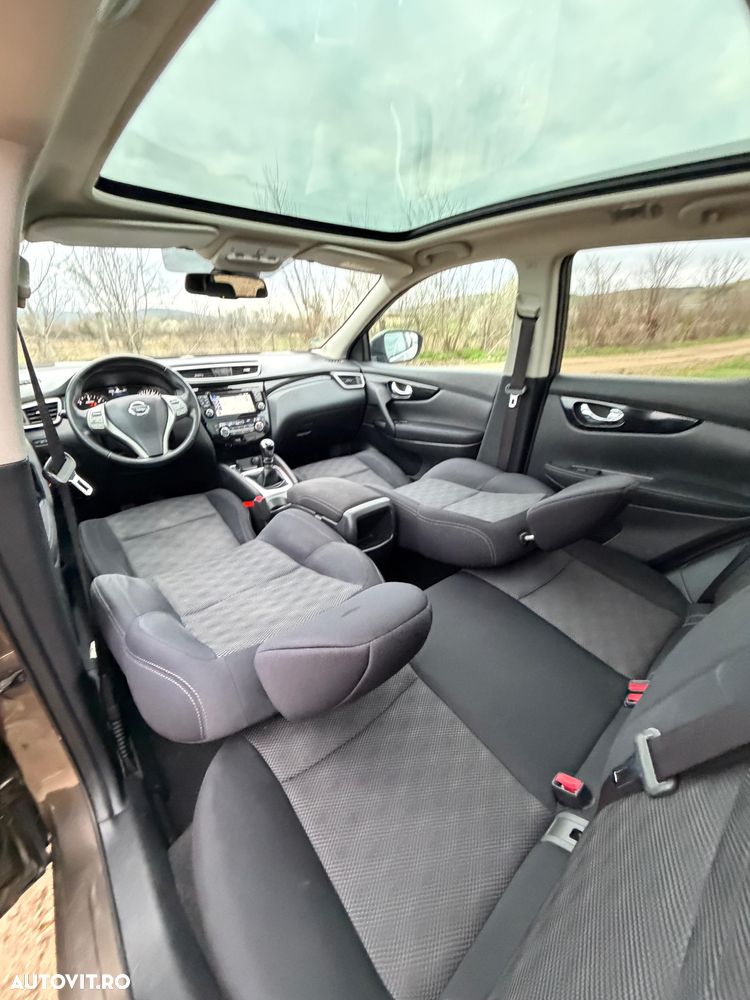 Nissan Qashqai 1.6 DCI TEKNA - 4