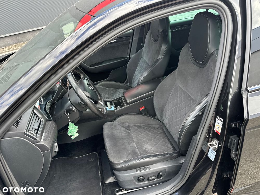 Skoda Superb 2.0 TDI Sportline DSG7 - 7
