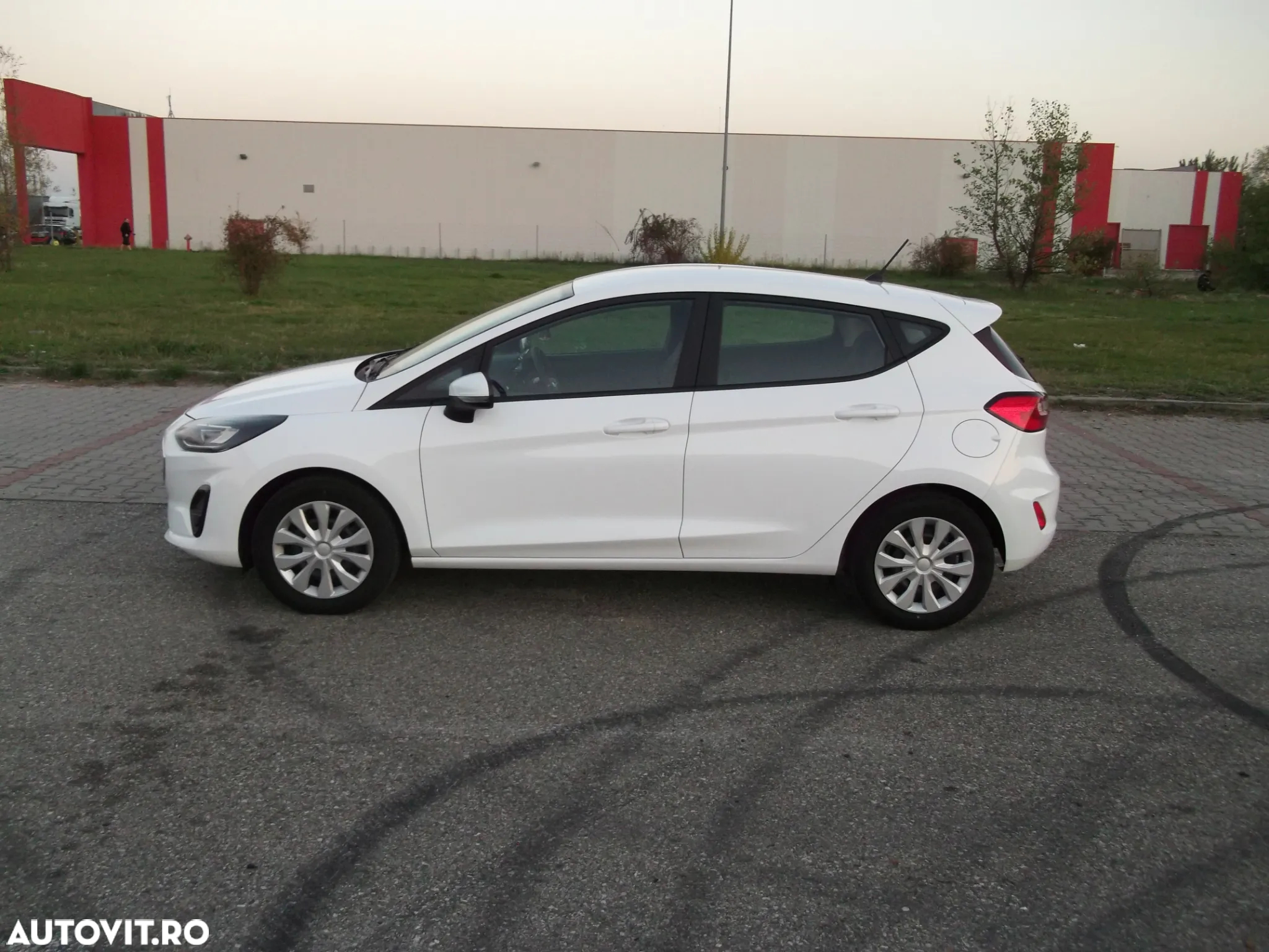 Ford Fiesta 1.1 Trend Connected - 15