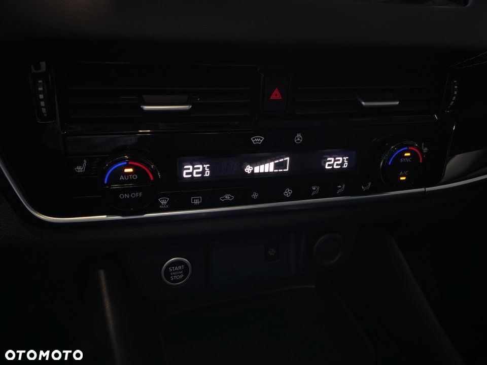 Nissan Qashqai - 12