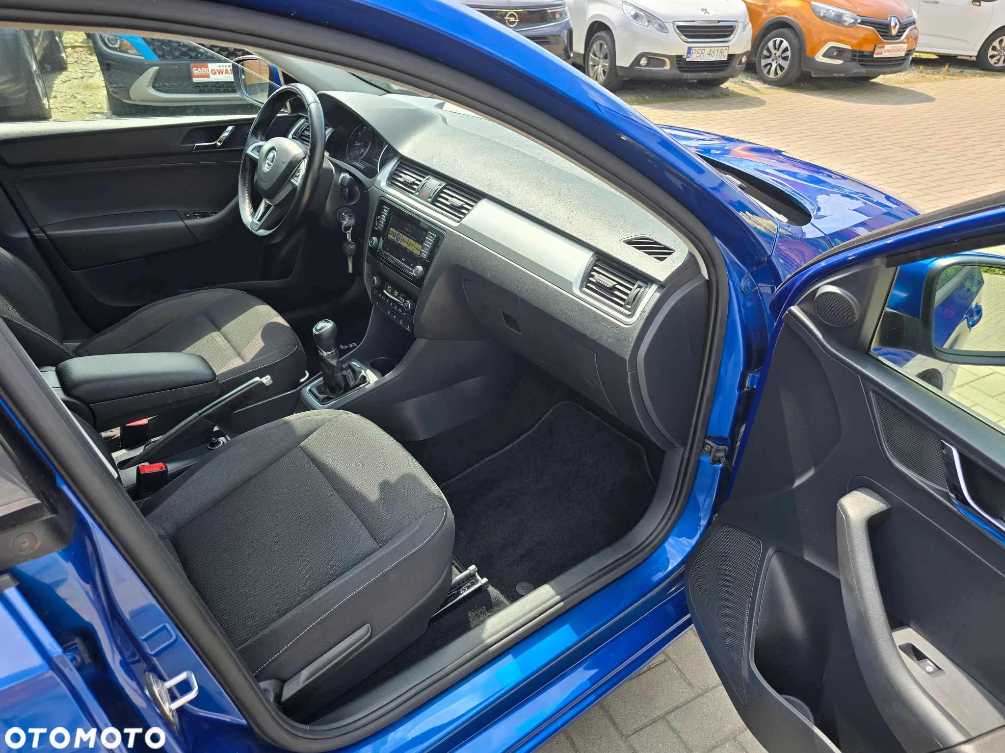 Skoda RAPID - 11